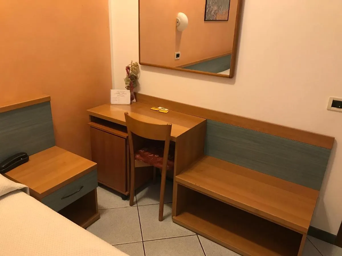 Hotel Amico Fritz Livorno Italy